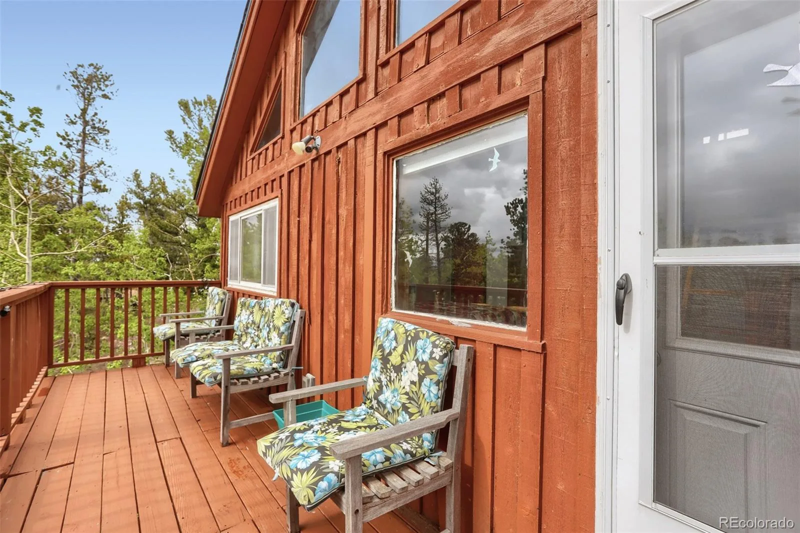2 Debra Ann Road Golden CO 80403 | MLS #REC4441609 06292026154725 1600 24