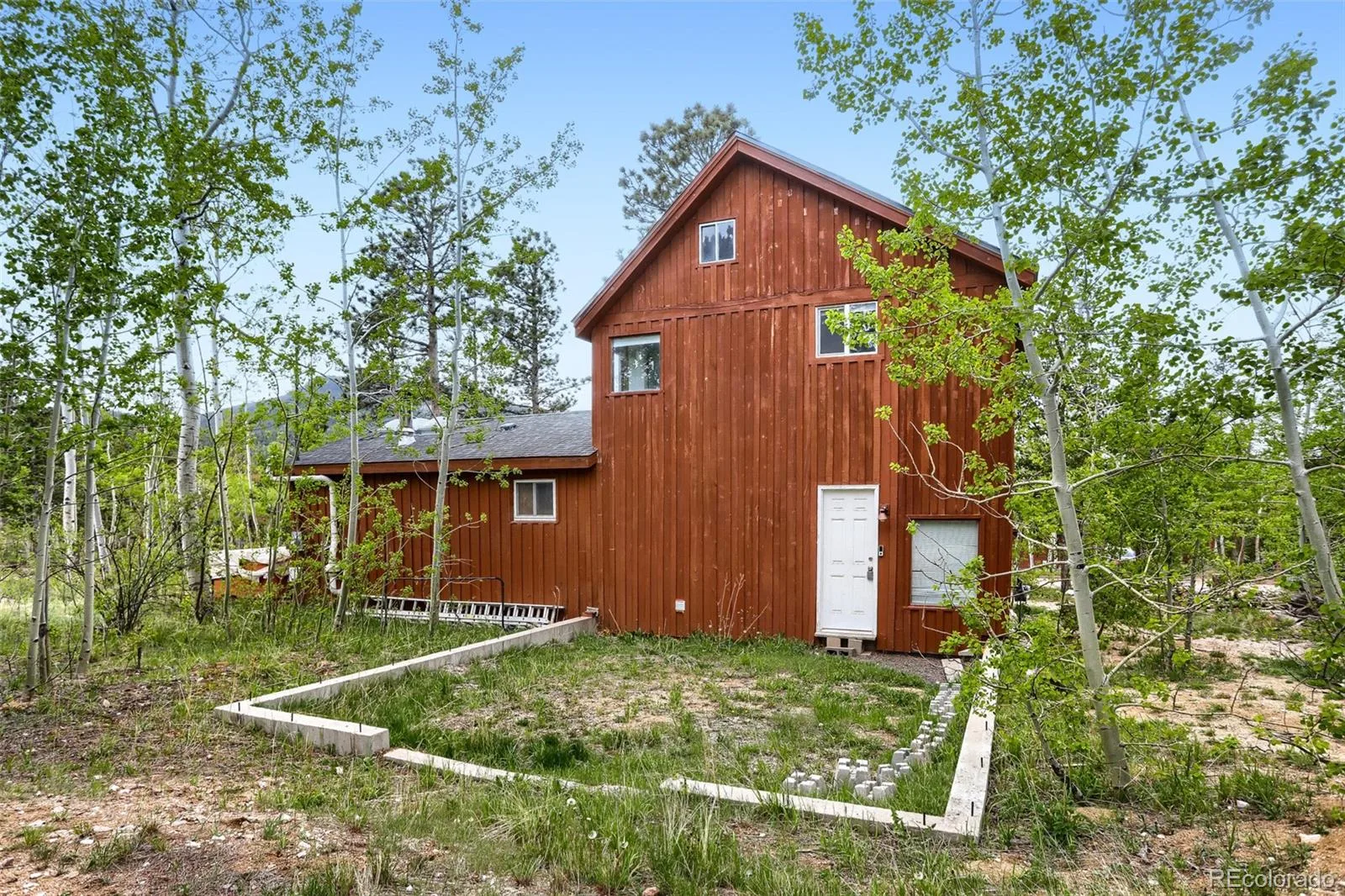 2 Debra Ann Road Golden CO 80403 | MLS #REC4441609 06292026154725 1600 36