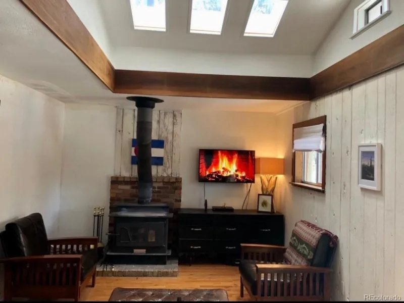 2 Debra Ann Road Golden CO 80403 | MLS #REC4441609 06292026154725 800 10