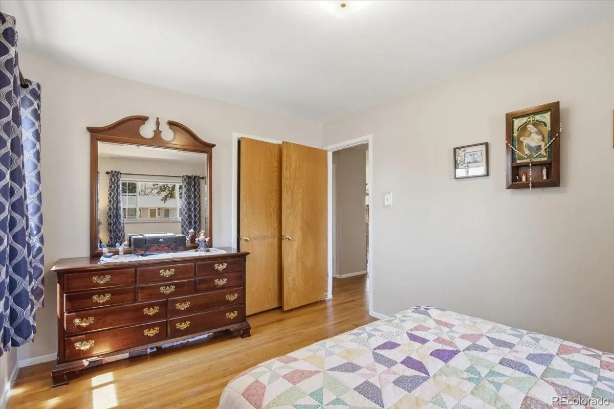 2801 S Mabry Court Denver CO 80236 MLS #REC4442431 05142026125130 1200 13