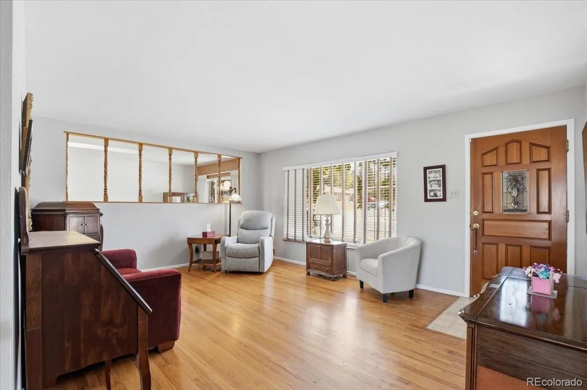 2801 S Mabry Court Denver CO 80236 MLS #REC4442431 05142026125130 1200 3