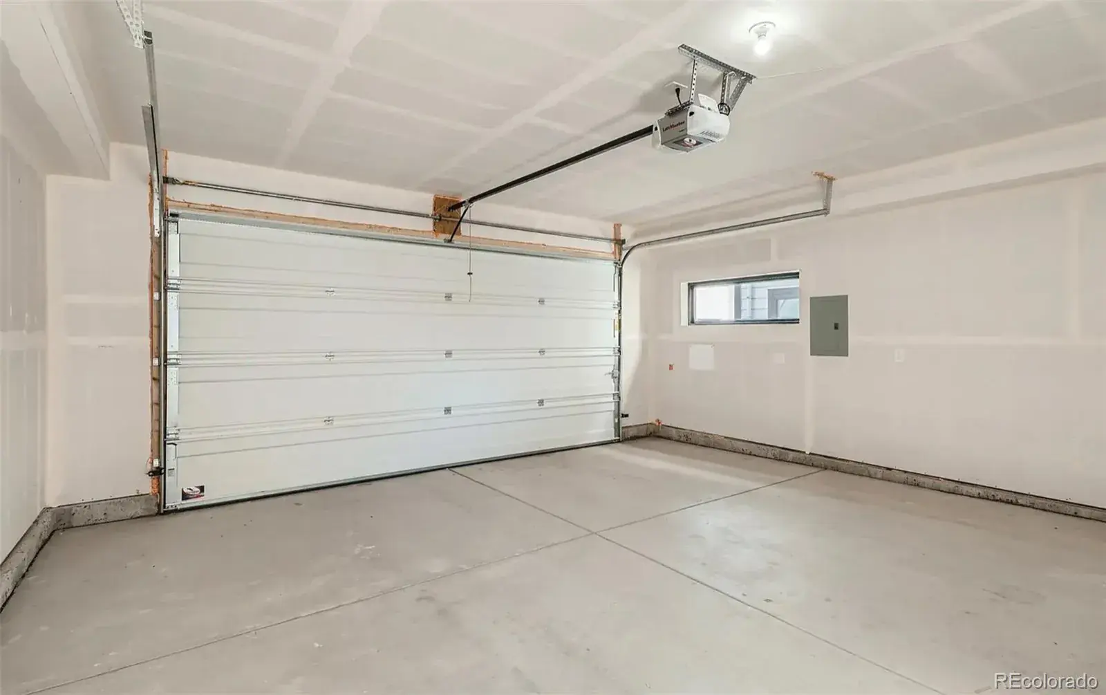 03042026154452 1600 20