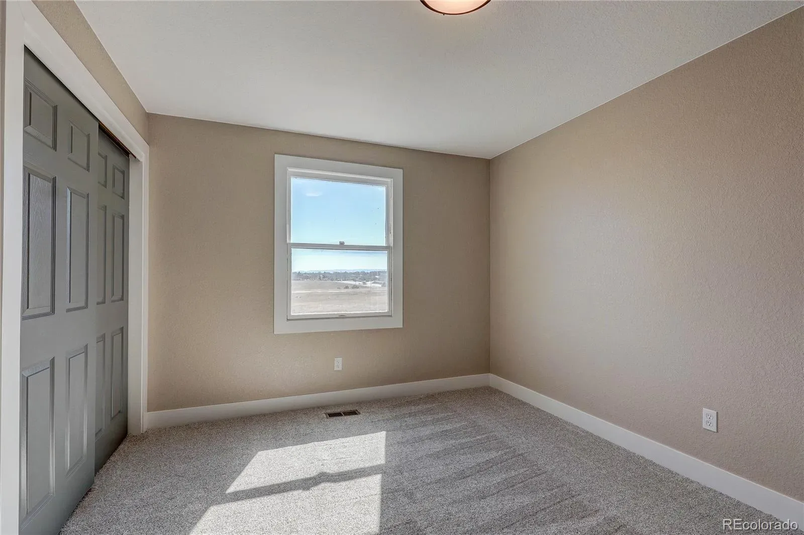 03212026220437 1600 11