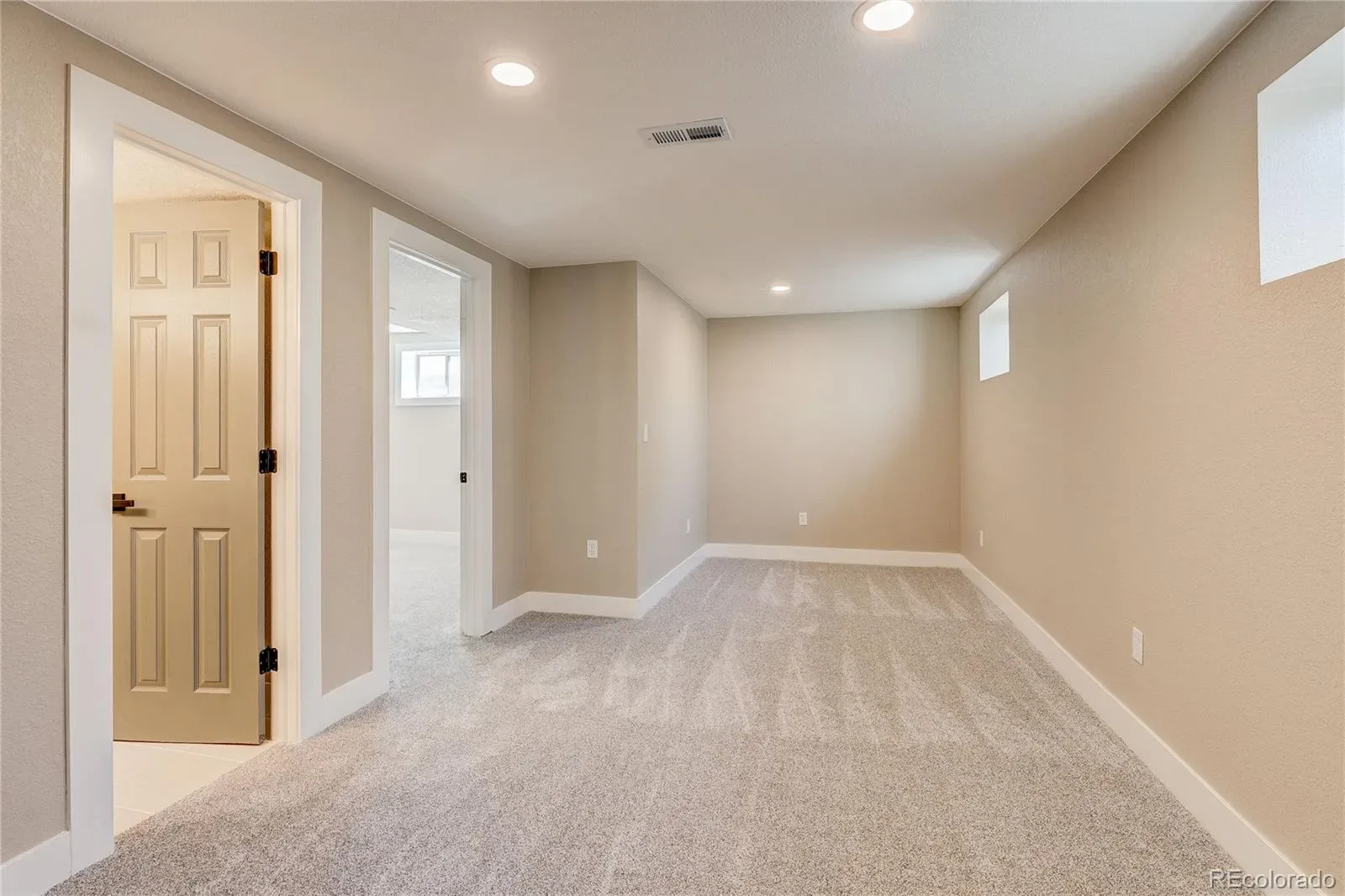 03212026220437 1600 23