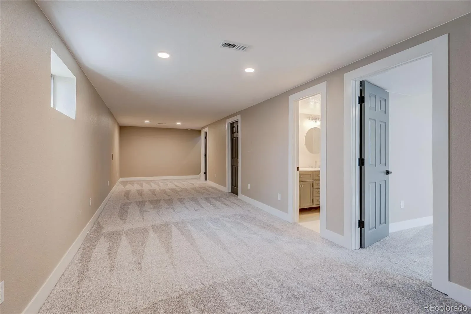 03212026220437 1600 24