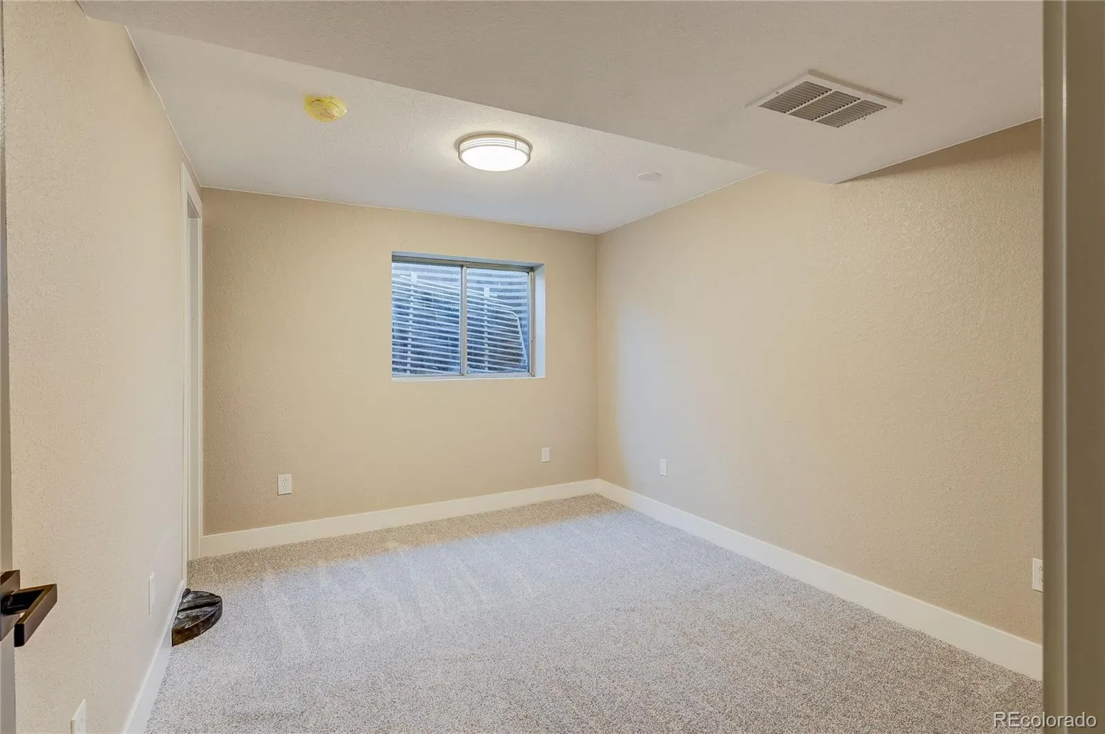 03212026220437 1600 28