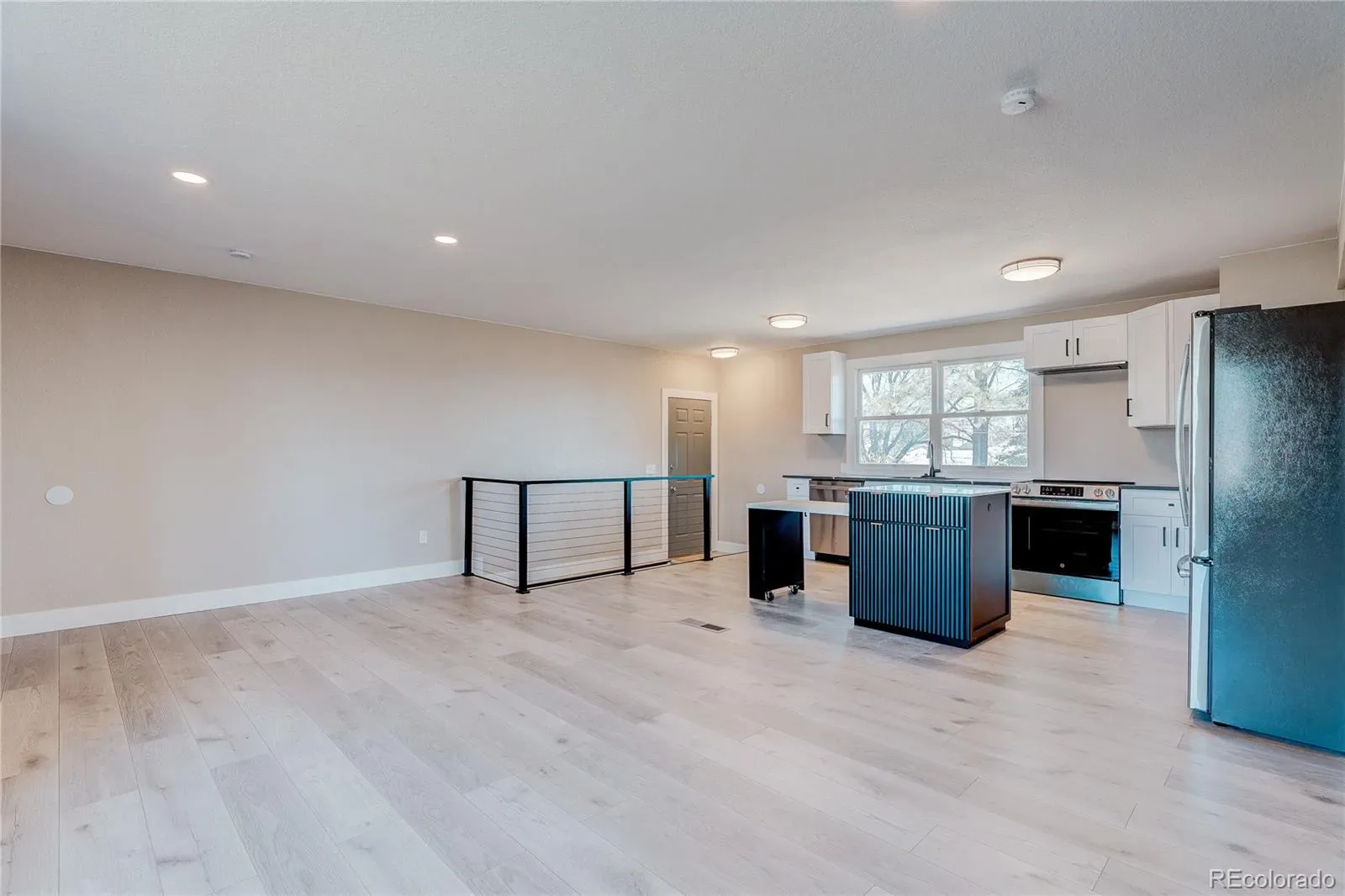 03212026220437 1600 8