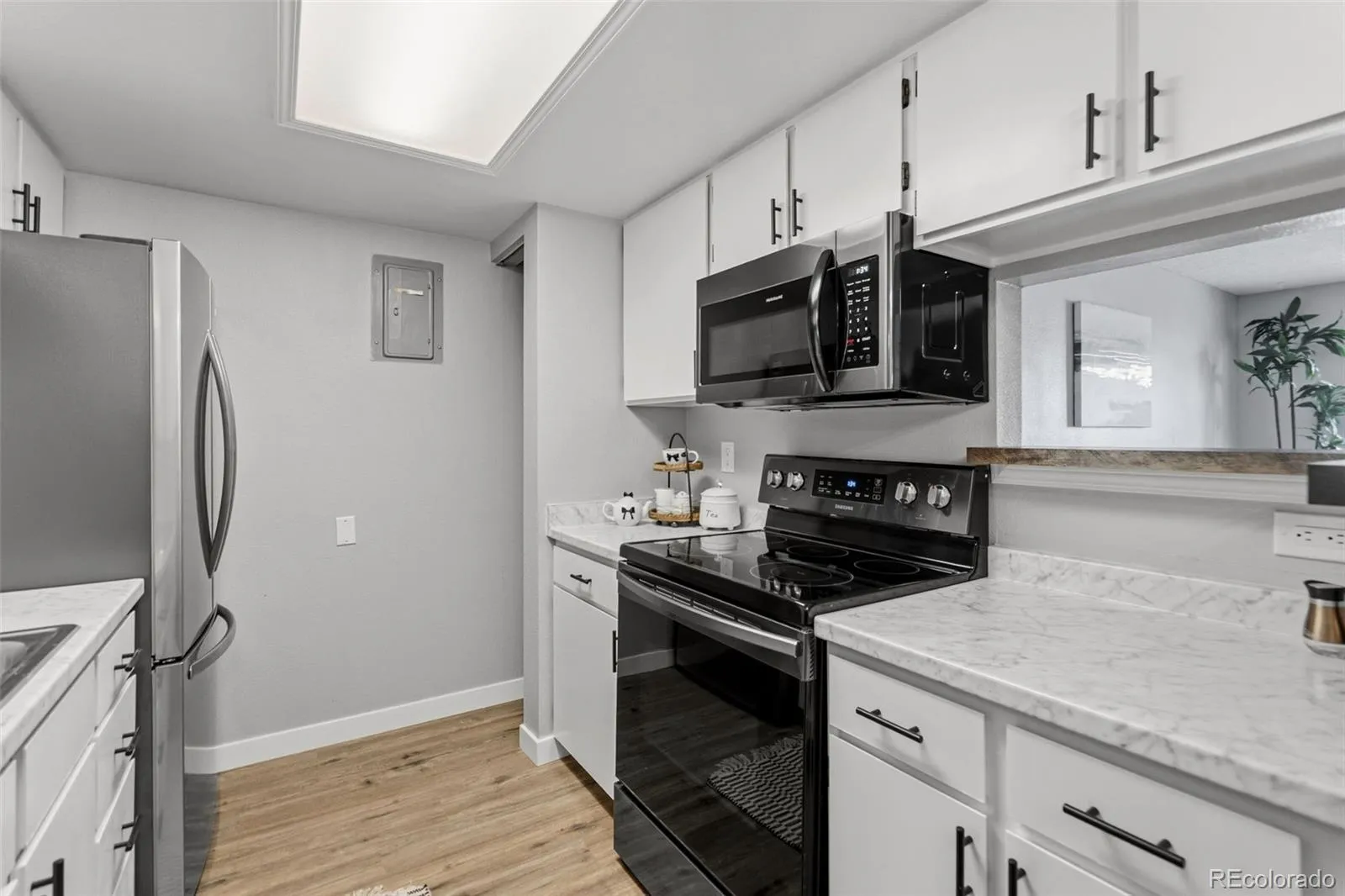 8555 Fairmount Drive #E102 Denver CO 80247 MLS #REC4444802 04242026055109 1600 14