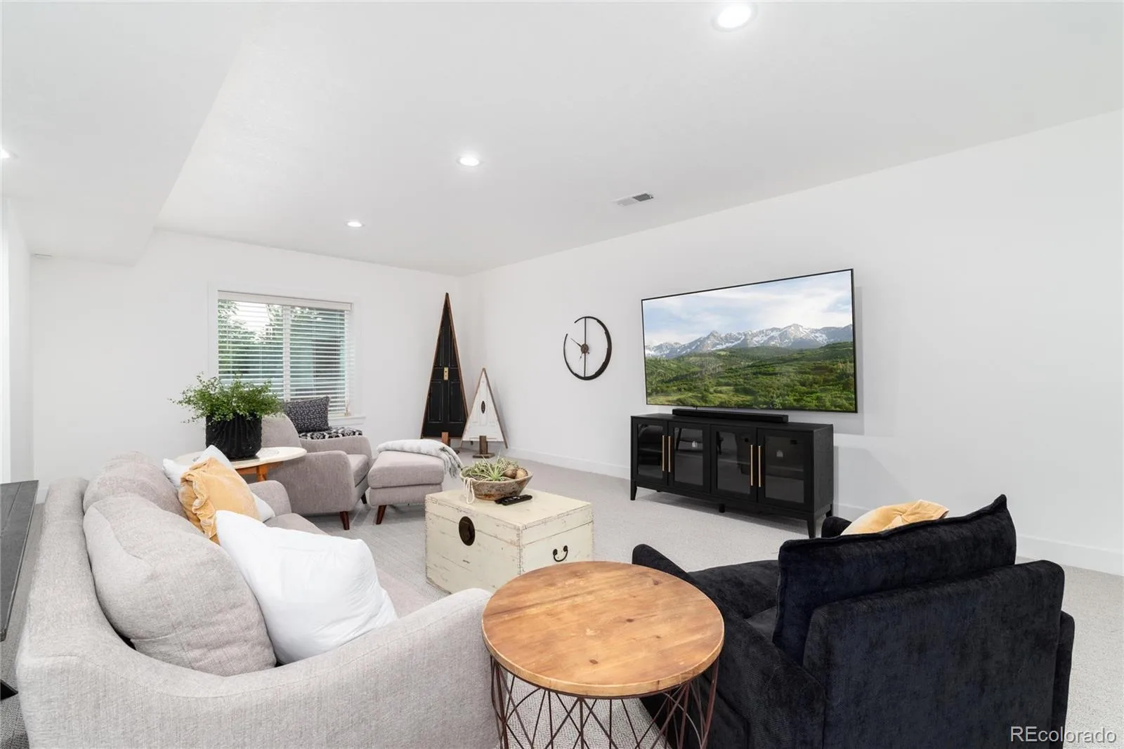 27810 E Lakeview Drive Aurora CO 80016 | MLS #REC4445954 08262026225251 1600 34
