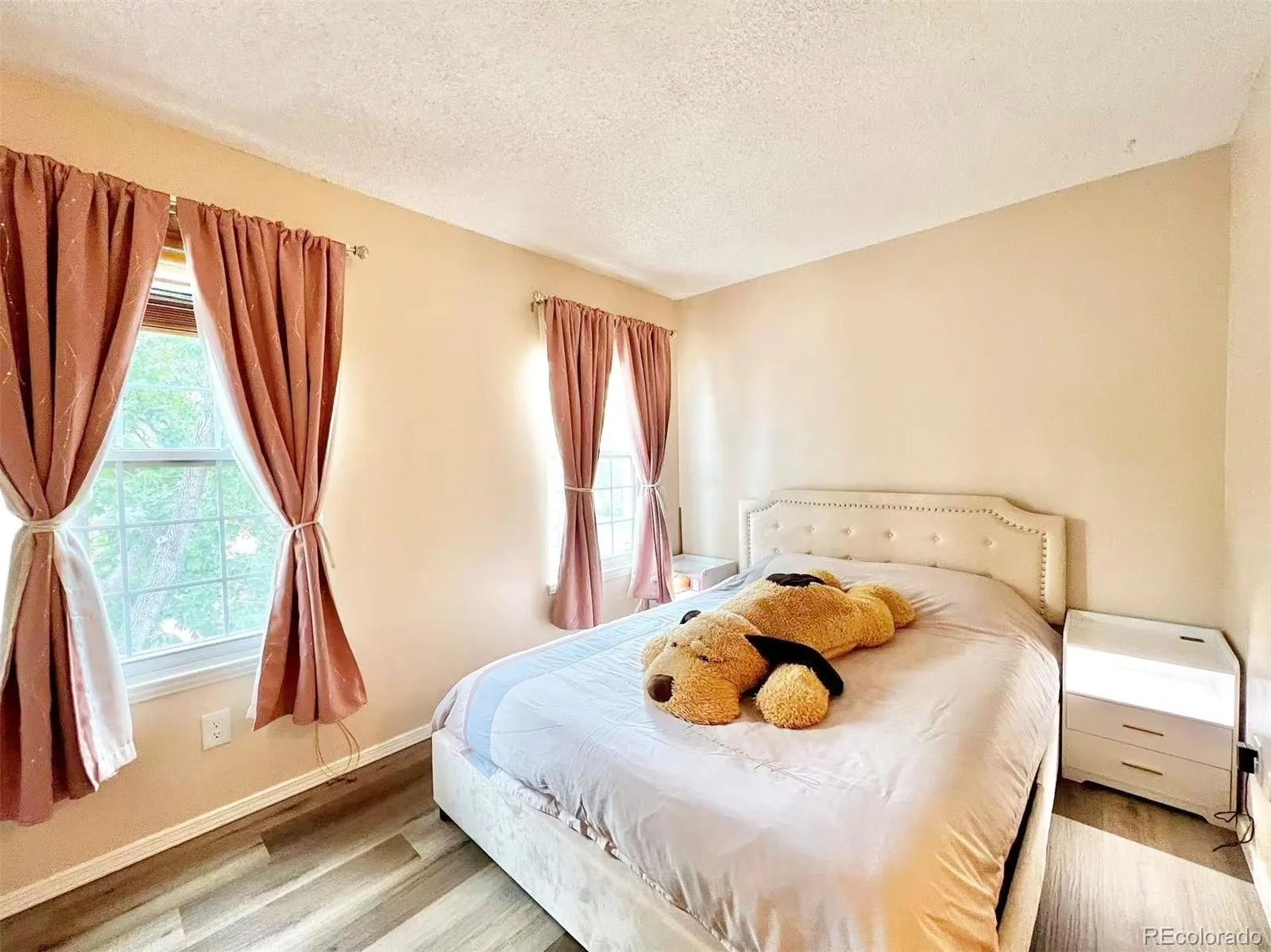 8855 W Floyd Avenue Lakewood CO 80227 | MLS #REC4446959 05222026220642 1600 9