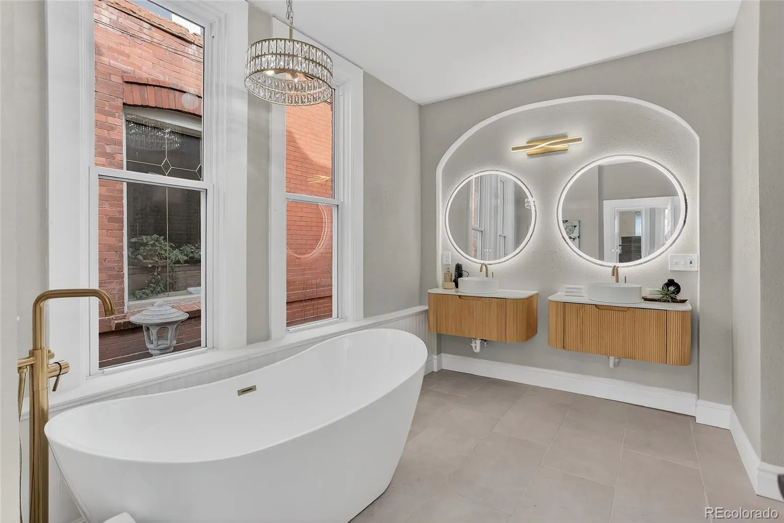 04172026205628 1600 15