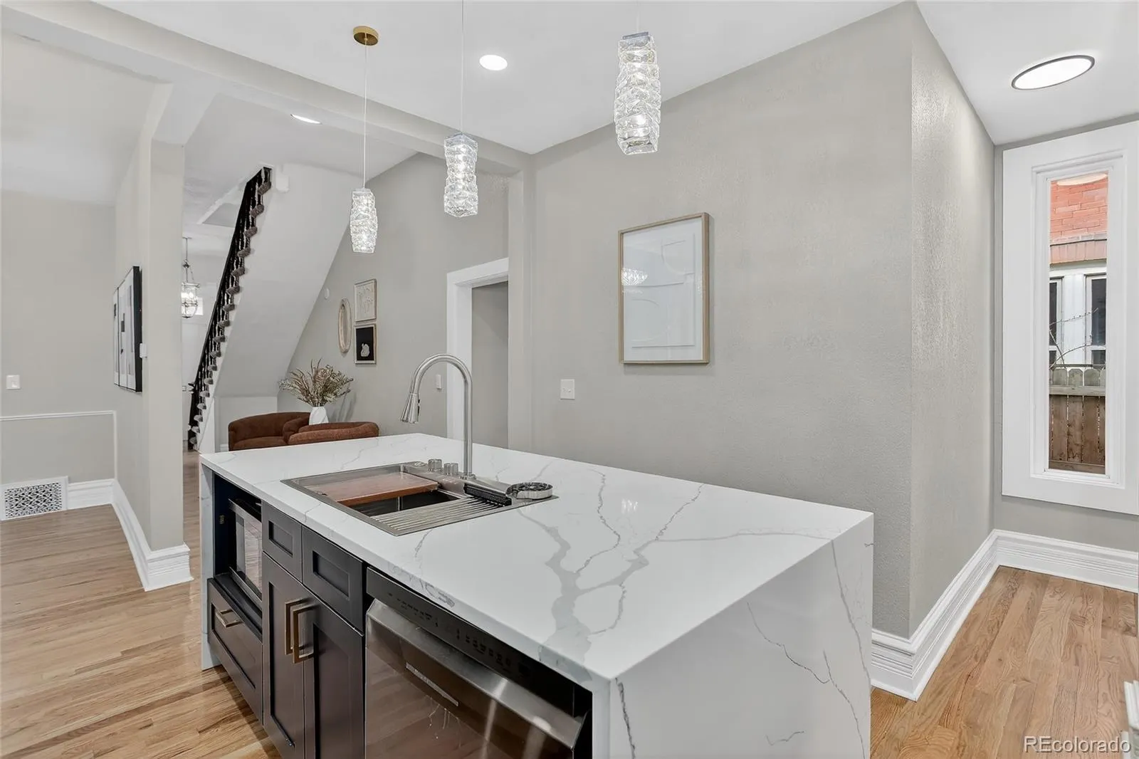 04172026205628 1600 2