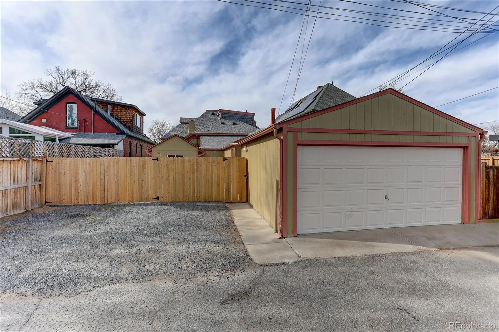 04172026205628 1600 38