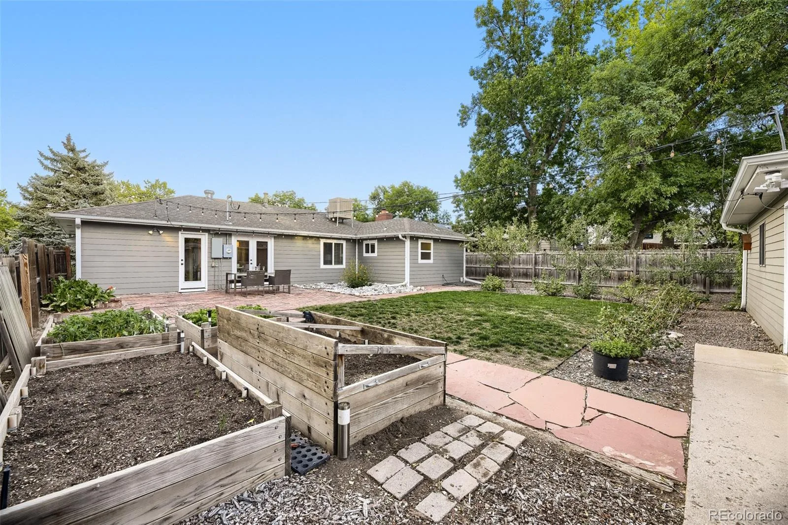 2901 S Madison Street Denver CO 80210 | MLS #REC4451448 09222026004135 1600 31