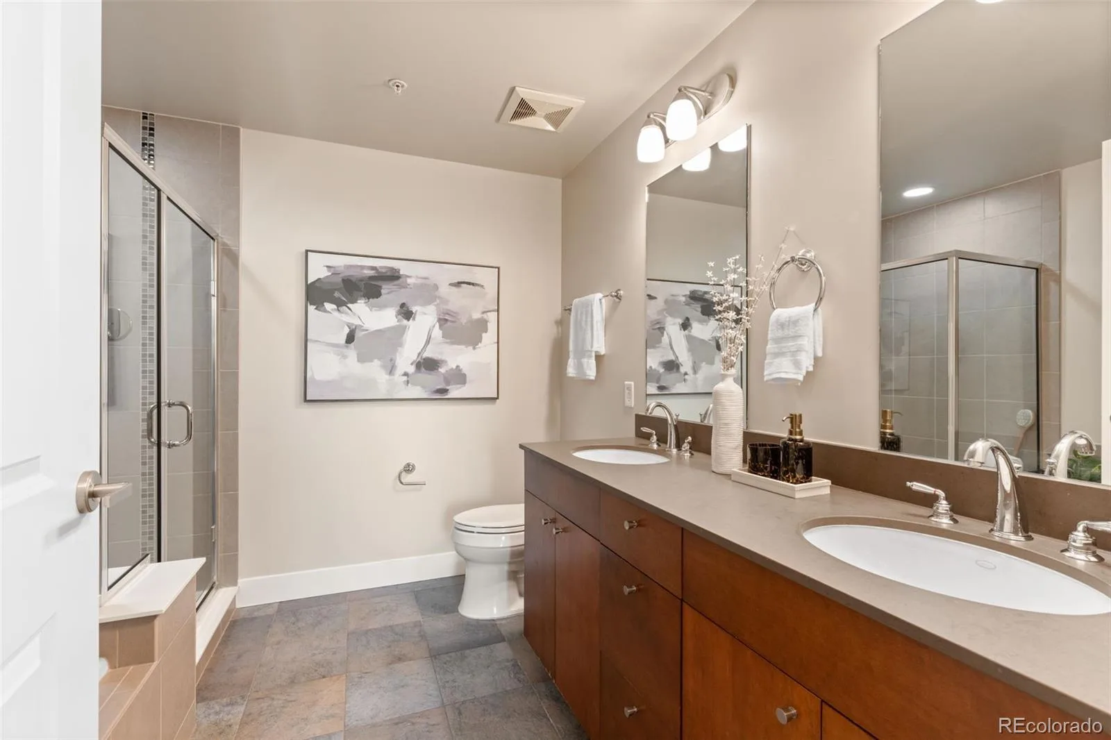 2001 Lincoln Street #2623 Denver CO 80202 | MLS #REC4452672 10142026154204 1600 27