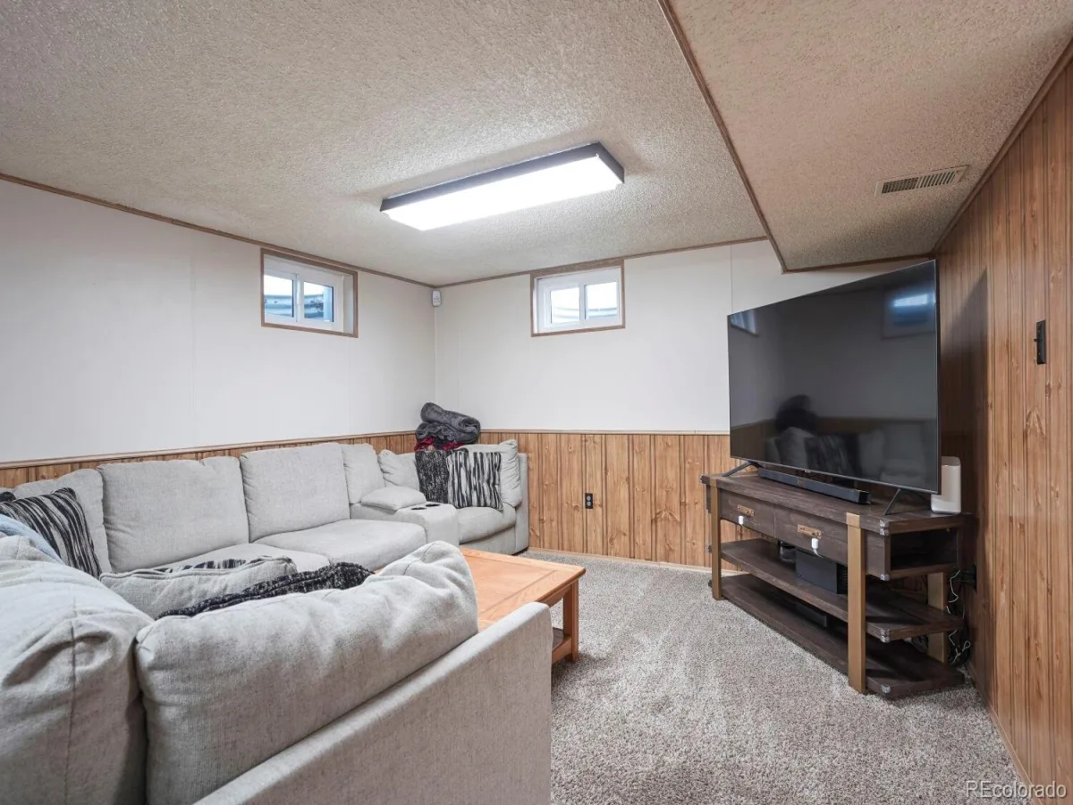 1743 S Dover Way Lakewood CO 80232 MLS #REC4454169 06172026233553 1200 18