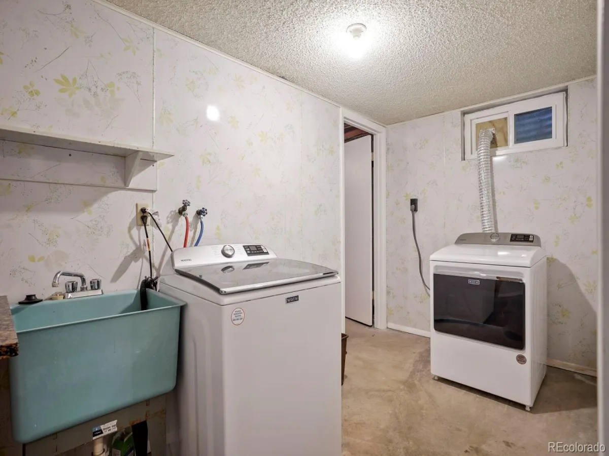 1743 S Dover Way Lakewood CO 80232 MLS #REC4454169 06172026233553 1200 21