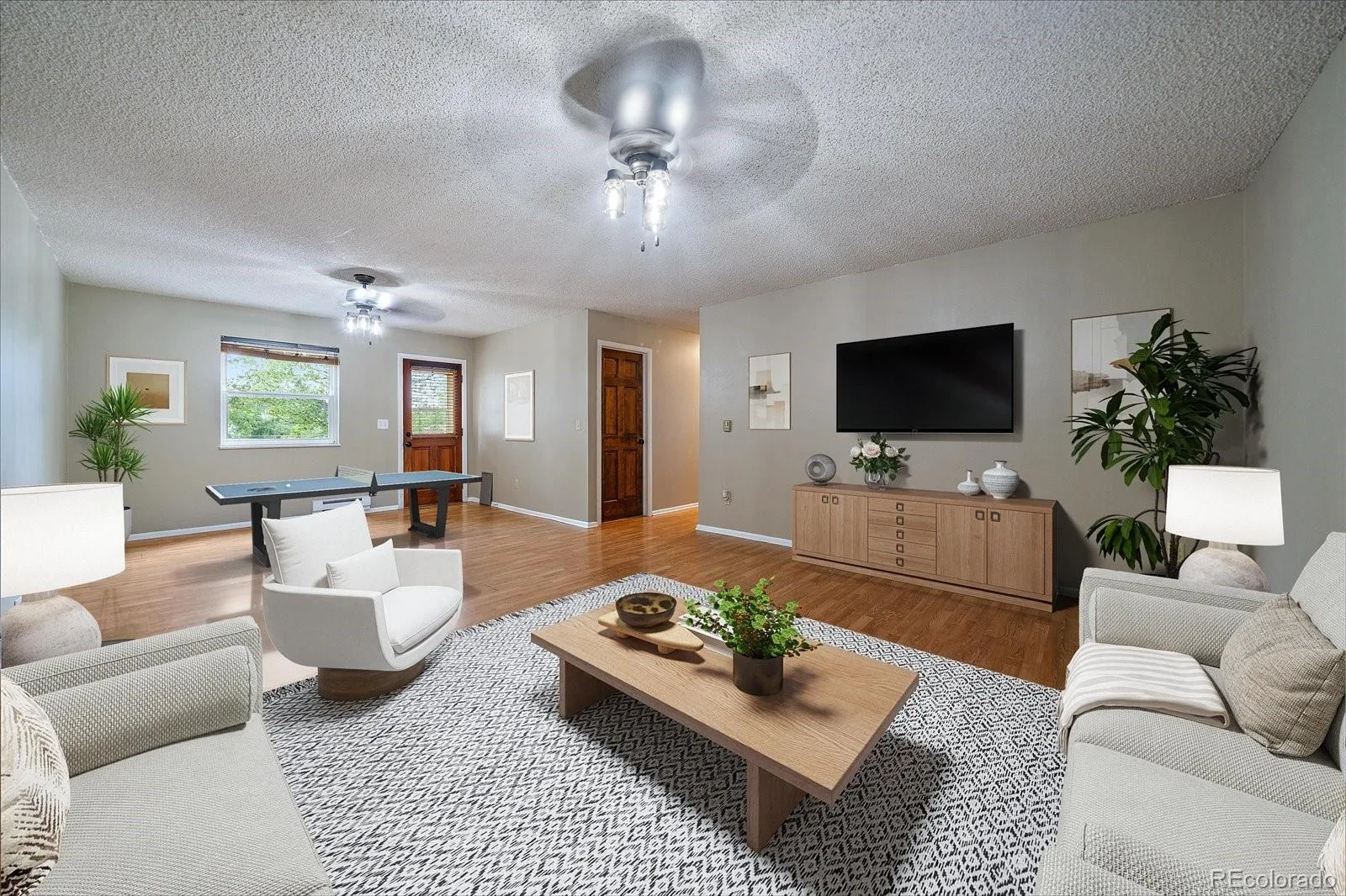 967 Mountain View Drive Castle Rock CO 80104 | MLS #REC4454650 07282026174235 1600 17
