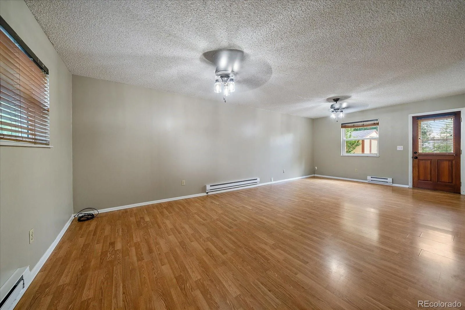 967 Mountain View Drive Castle Rock CO 80104 | MLS #REC4454650 07282026174235 1600 18
