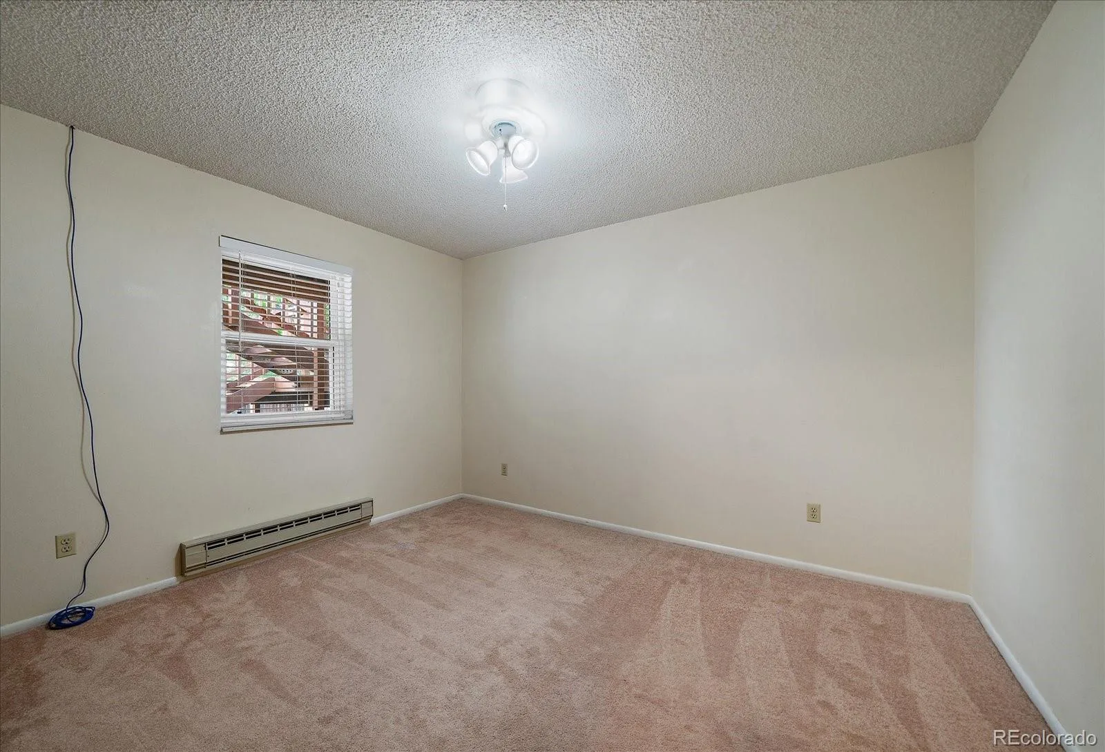 967 Mountain View Drive Castle Rock CO 80104 | MLS #REC4454650 07282026174235 1600 20