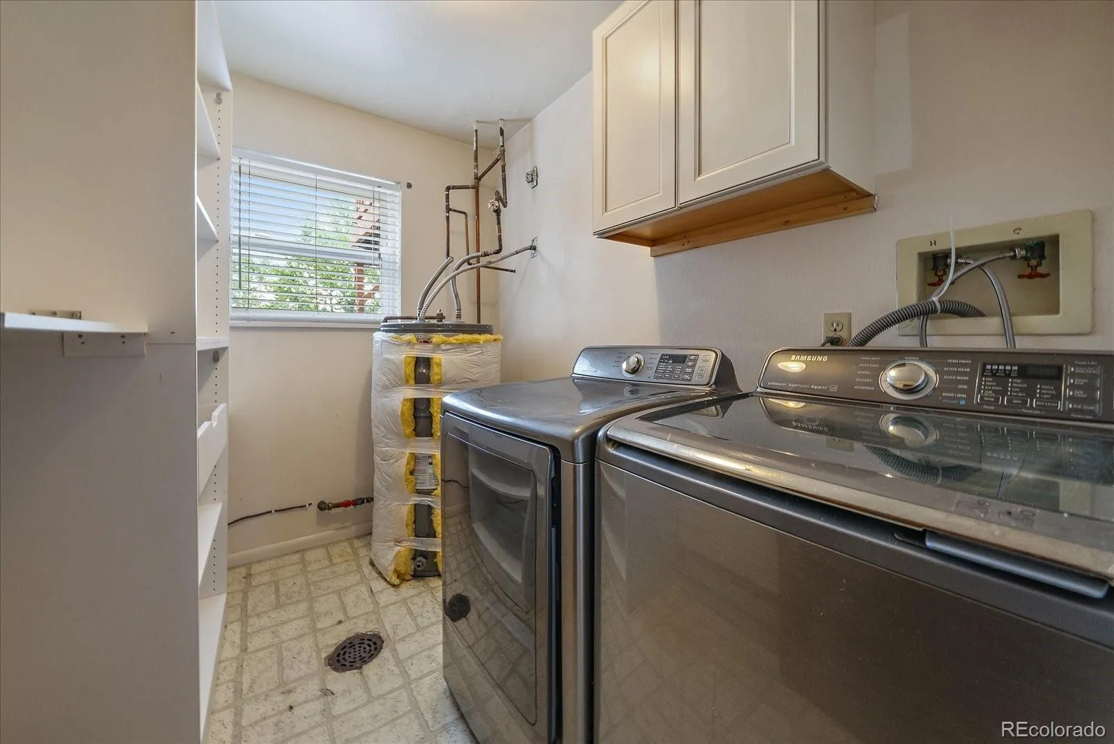 967 Mountain View Drive Castle Rock CO 80104 | MLS #REC4454650 07282026174235 1600 22
