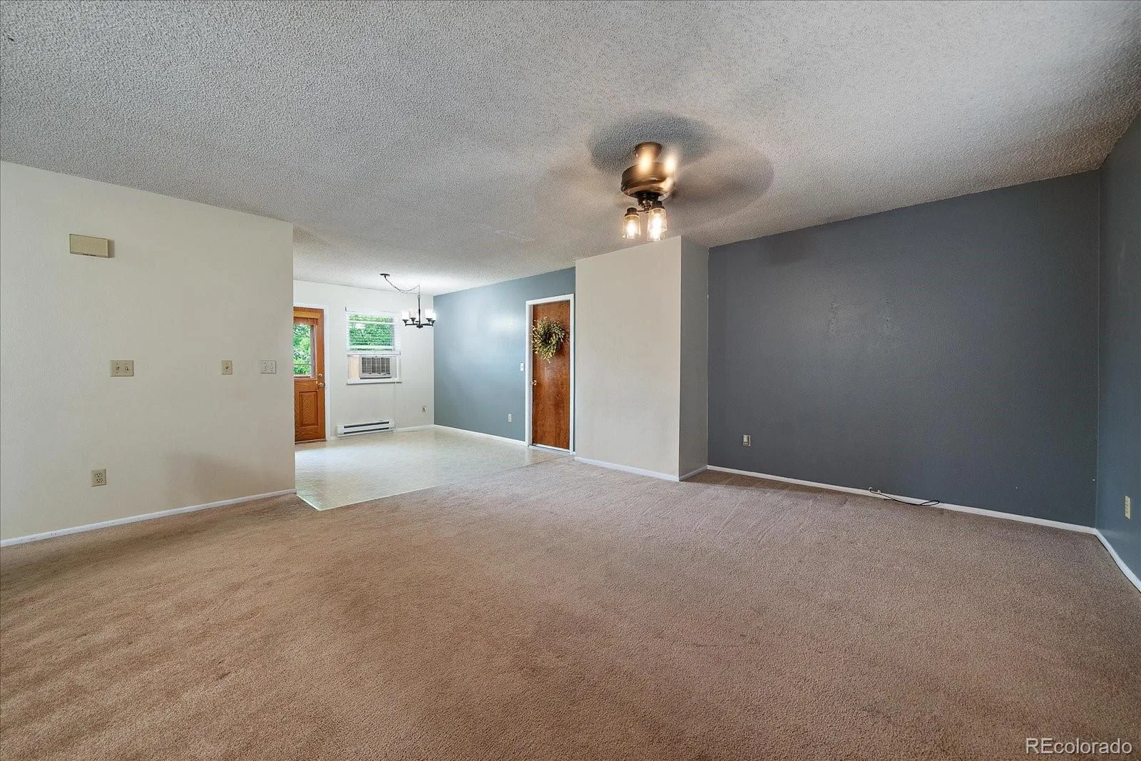 967 Mountain View Drive Castle Rock CO 80104 | MLS #REC4454650 07282026174235 1600 8