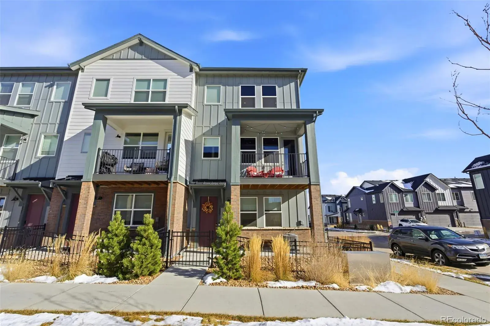 7005 Cumbria Court Castle Pines CO 80108 | MLS #REC4455275 01132026223411 1600 1