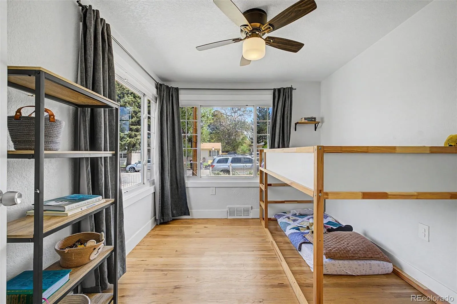 04222026183725 1600 21