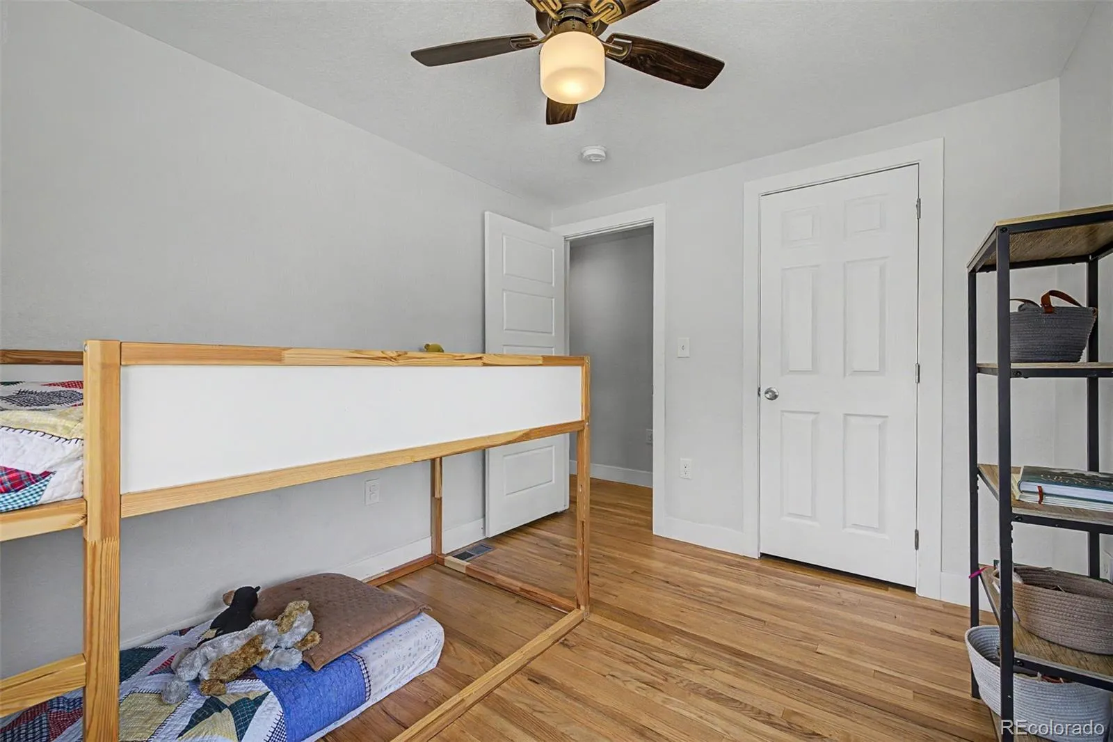 04222026183725 1600 22