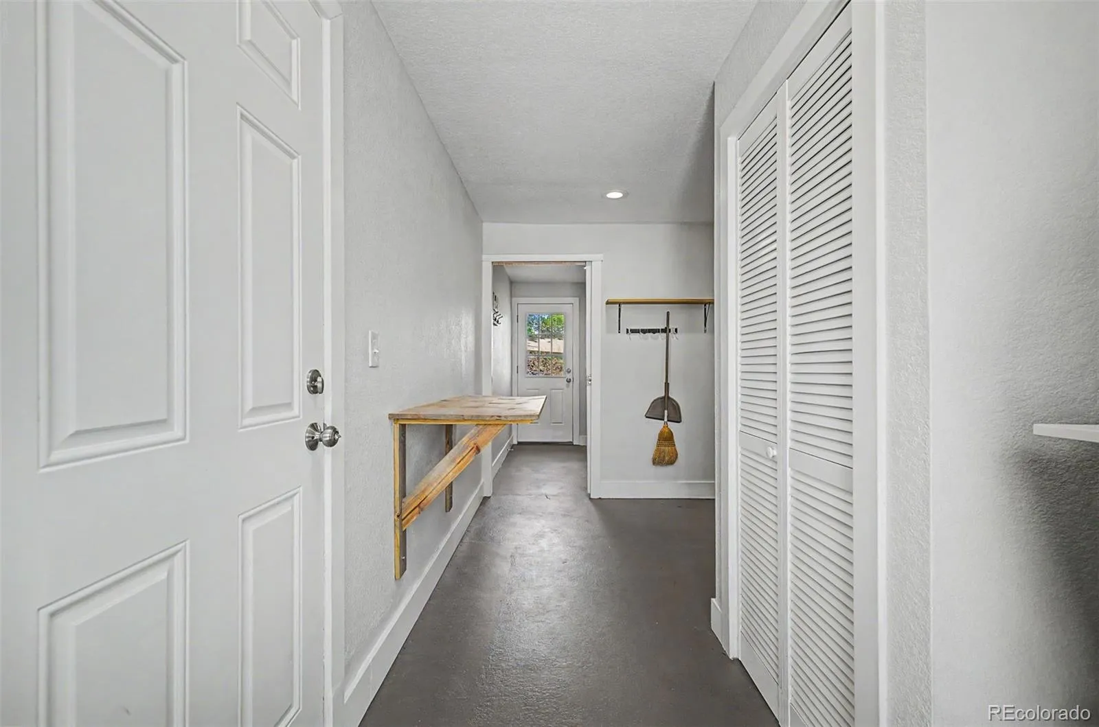 04222026183725 1600 26