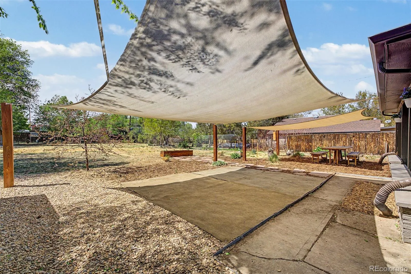 04222026183725 1600 30