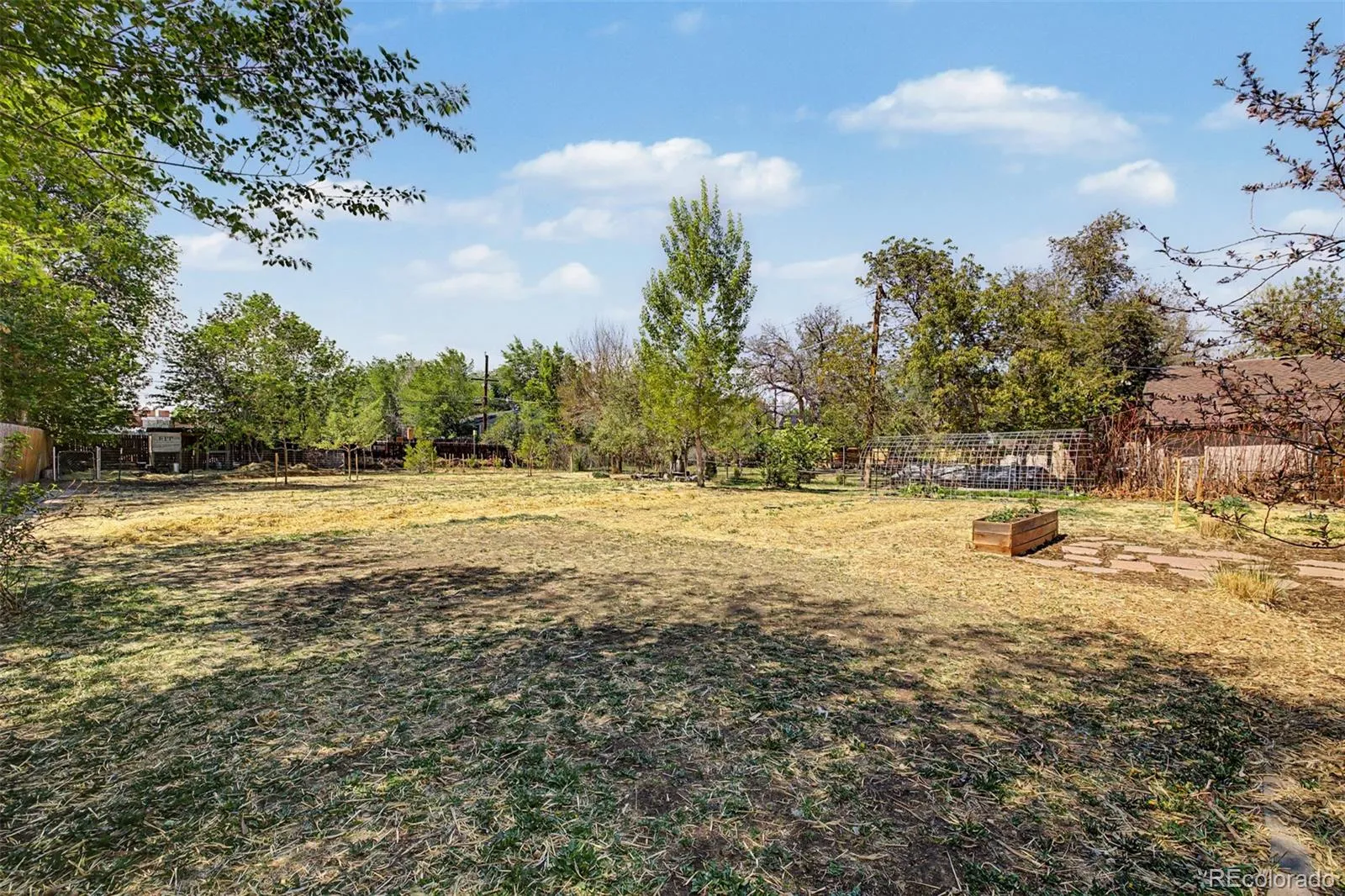 04222026183725 1600 35