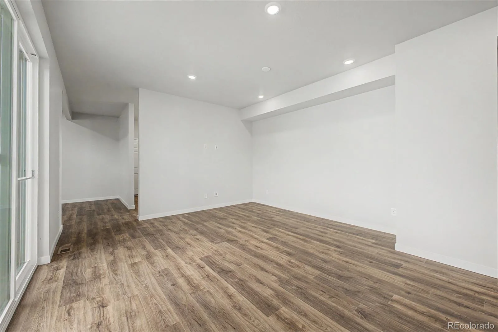 5826 N Orleans Street Aurora CO 80019 | MLS #REC4455361 06222026214133 1600 10