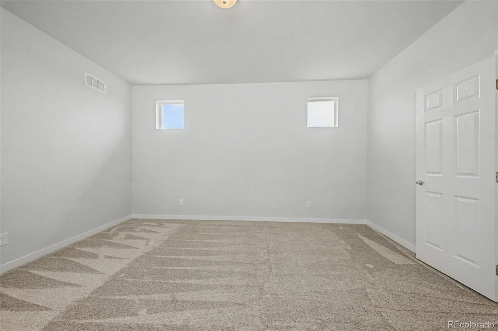 5826 N Orleans Street Aurora CO 80019 | MLS #REC4455361 06222026214133 1600 23