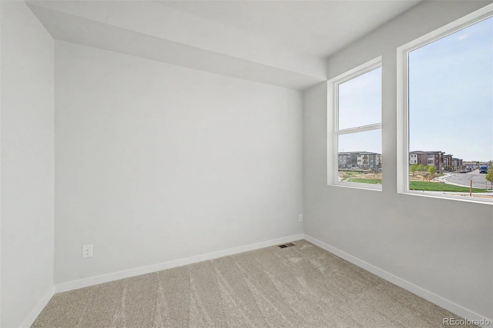 5826 N Orleans Street Aurora CO 80019 | MLS #REC4455361 06222026214133 1600 27