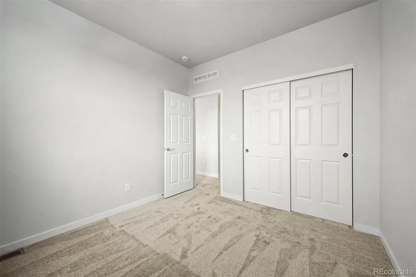 5826 N Orleans Street Aurora CO 80019 | MLS #REC4455361 06222026214133 1600 30
