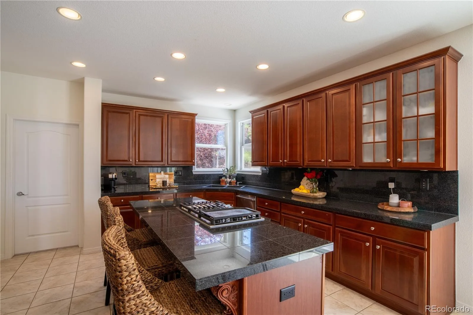 2550 Shadecrest Place Highlands Ranch CO 80126 MLS #REC4455781 06122026142718 1600 17