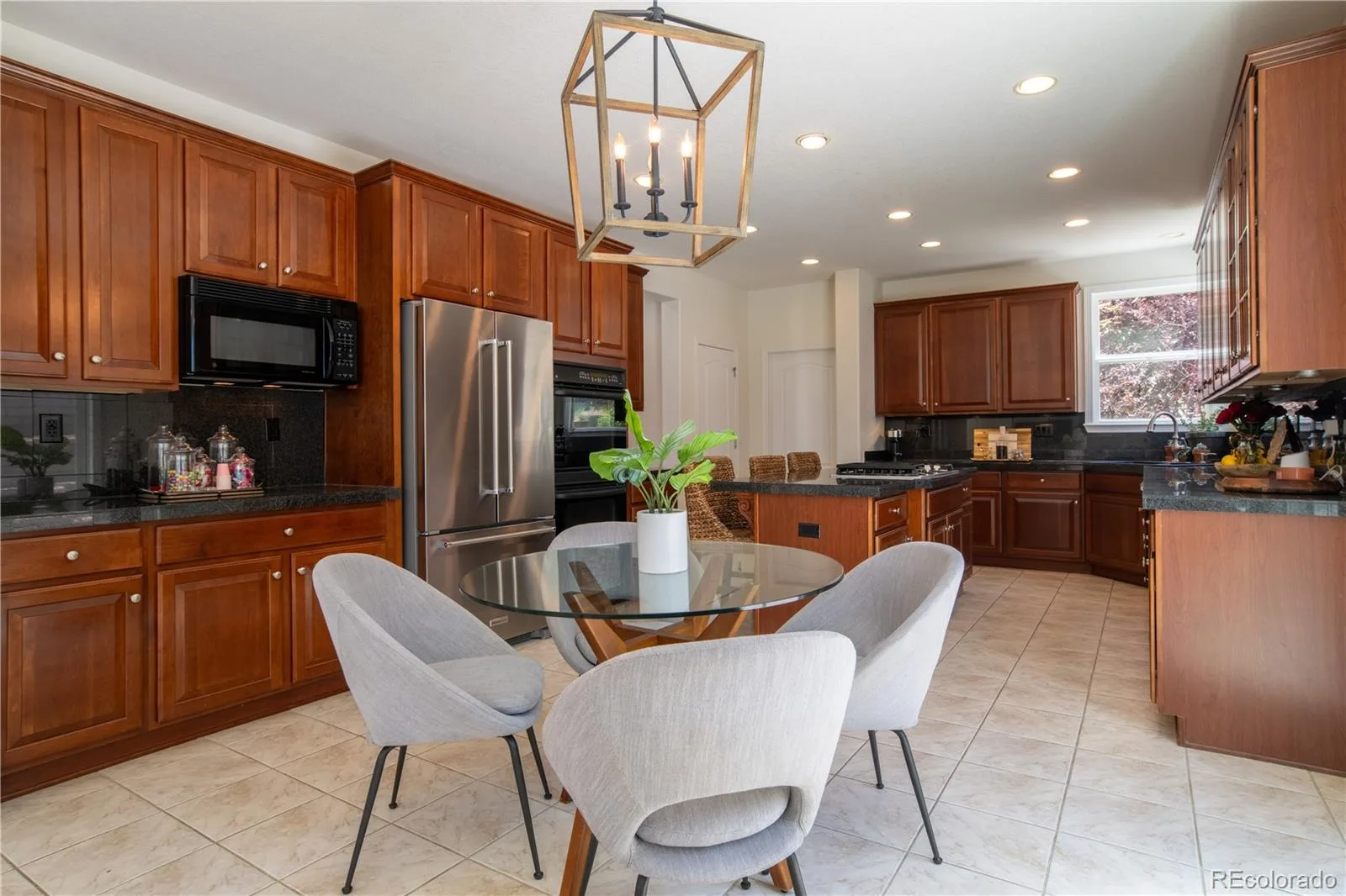 2550 Shadecrest Place Highlands Ranch CO 80126 MLS #REC4455781 06122026142718 1600 19