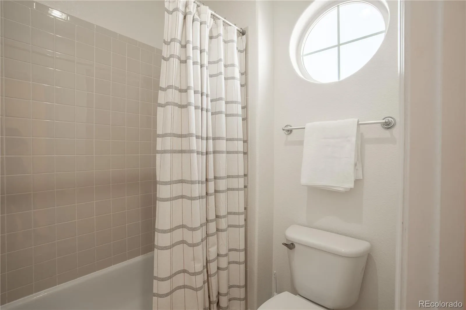 2550 Shadecrest Place Highlands Ranch CO 80126 MLS #REC4455781 06122026142718 1600 36