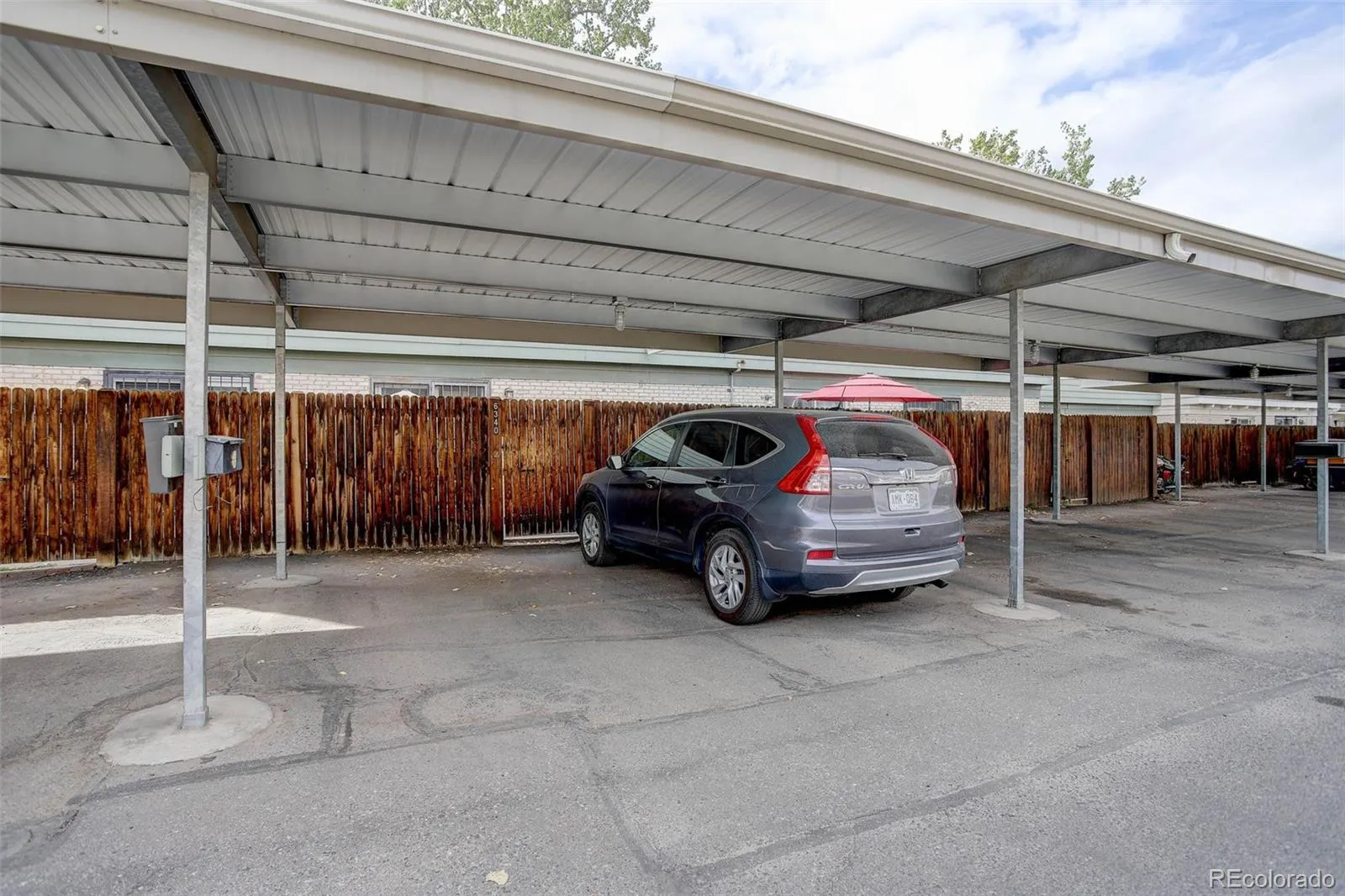 6340 E Mississippi Avenue Denver CO 80224 MLS #REC4457070 04222026170750 1600 31