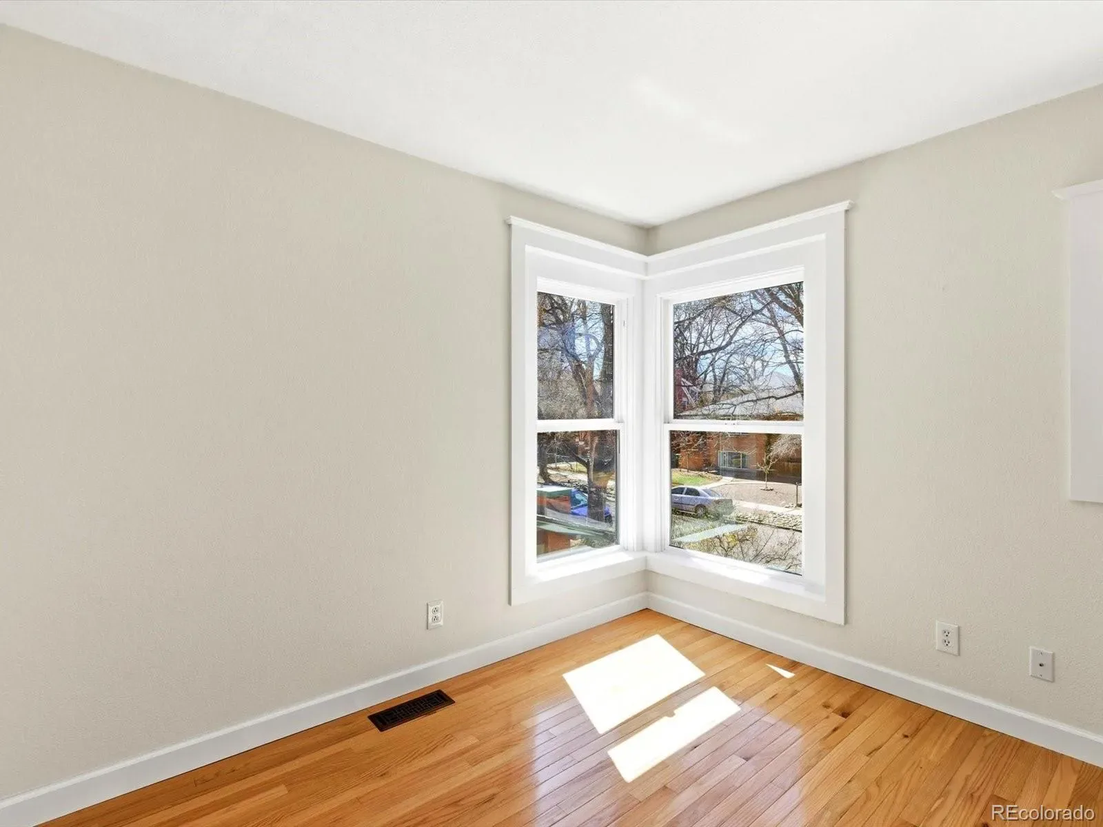 03192026153319 1600 22