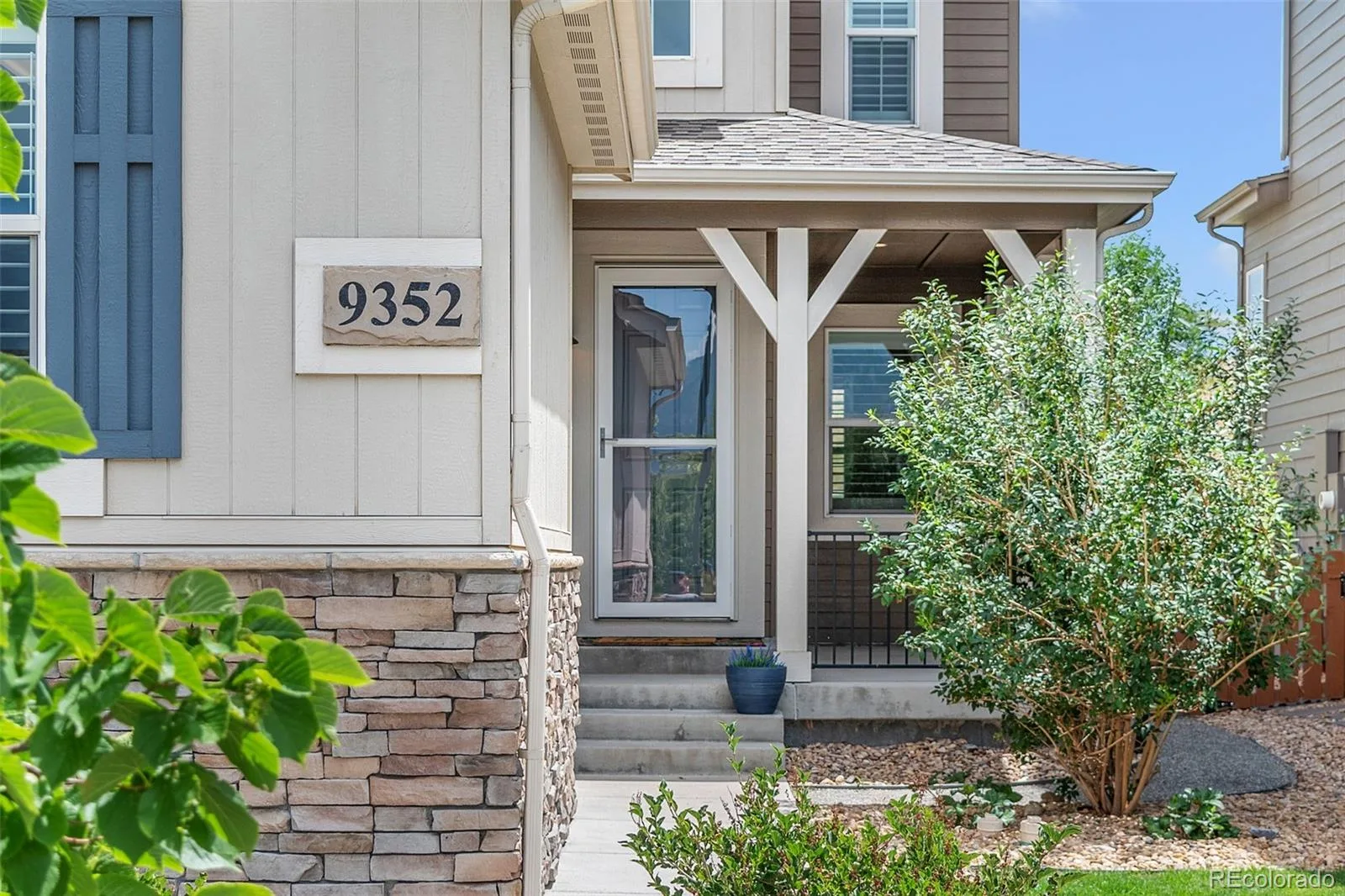 9352 Yucca Way Arvada CO 80007 | MLS #REC4459985 07302026195810 1600 3