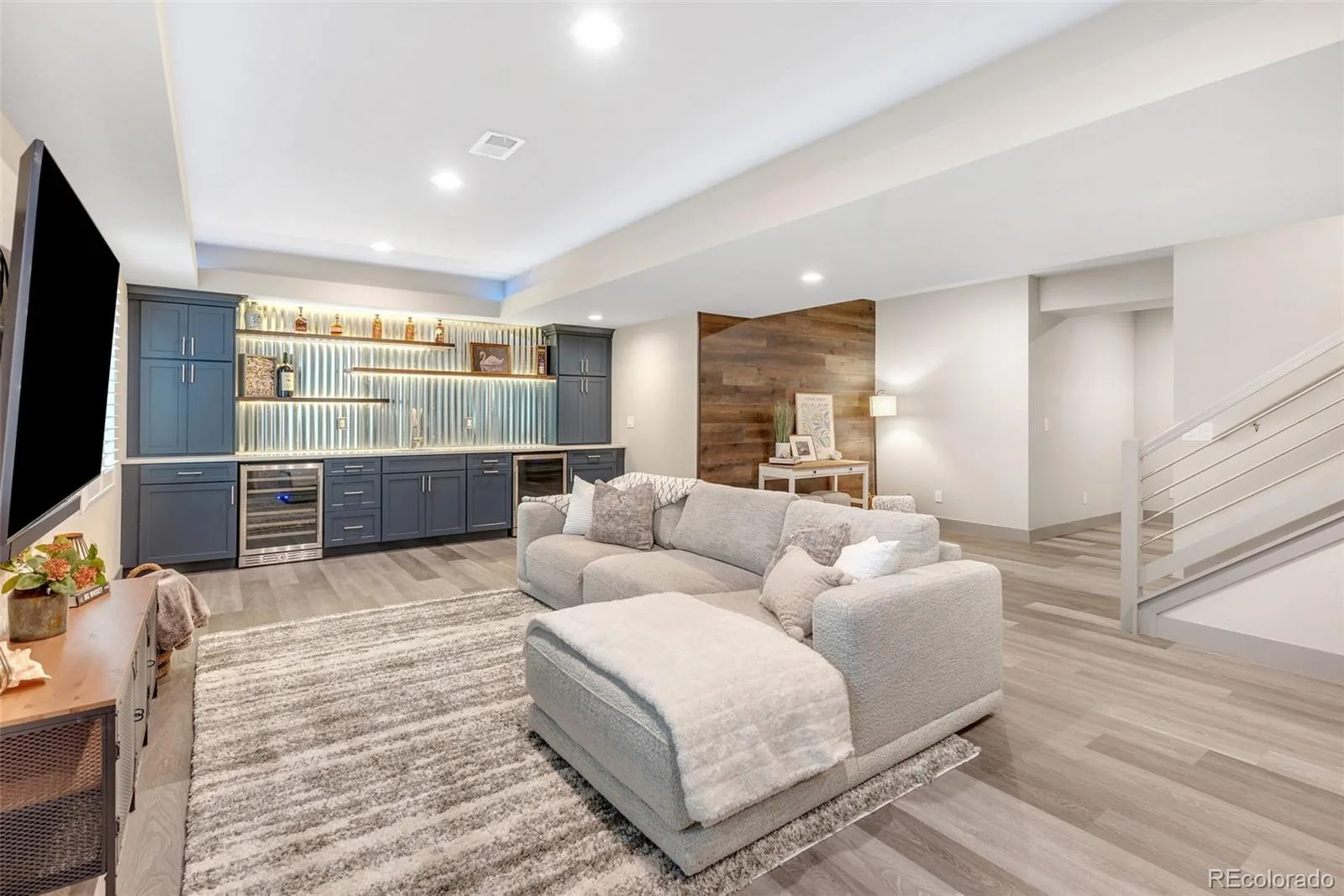 9352 Yucca Way Arvada CO 80007 | MLS #REC4459985 07302026195810 1600 37