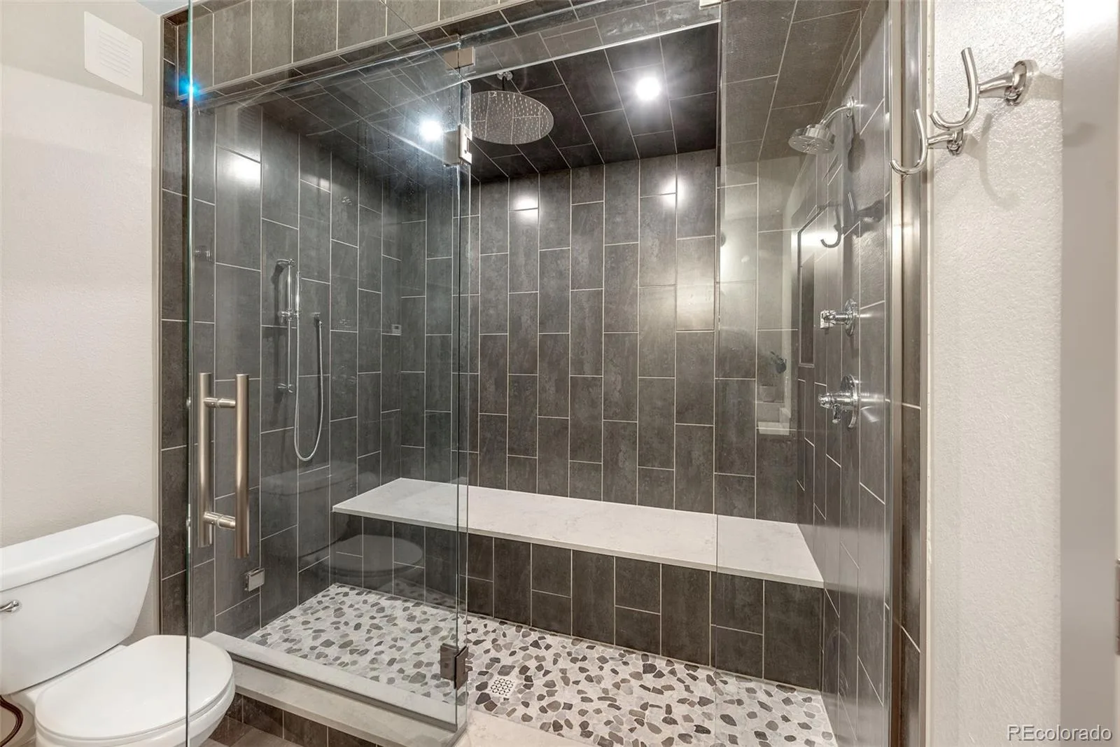 9352 Yucca Way Arvada CO 80007 | MLS #REC4459985 07302026195810 1600 43