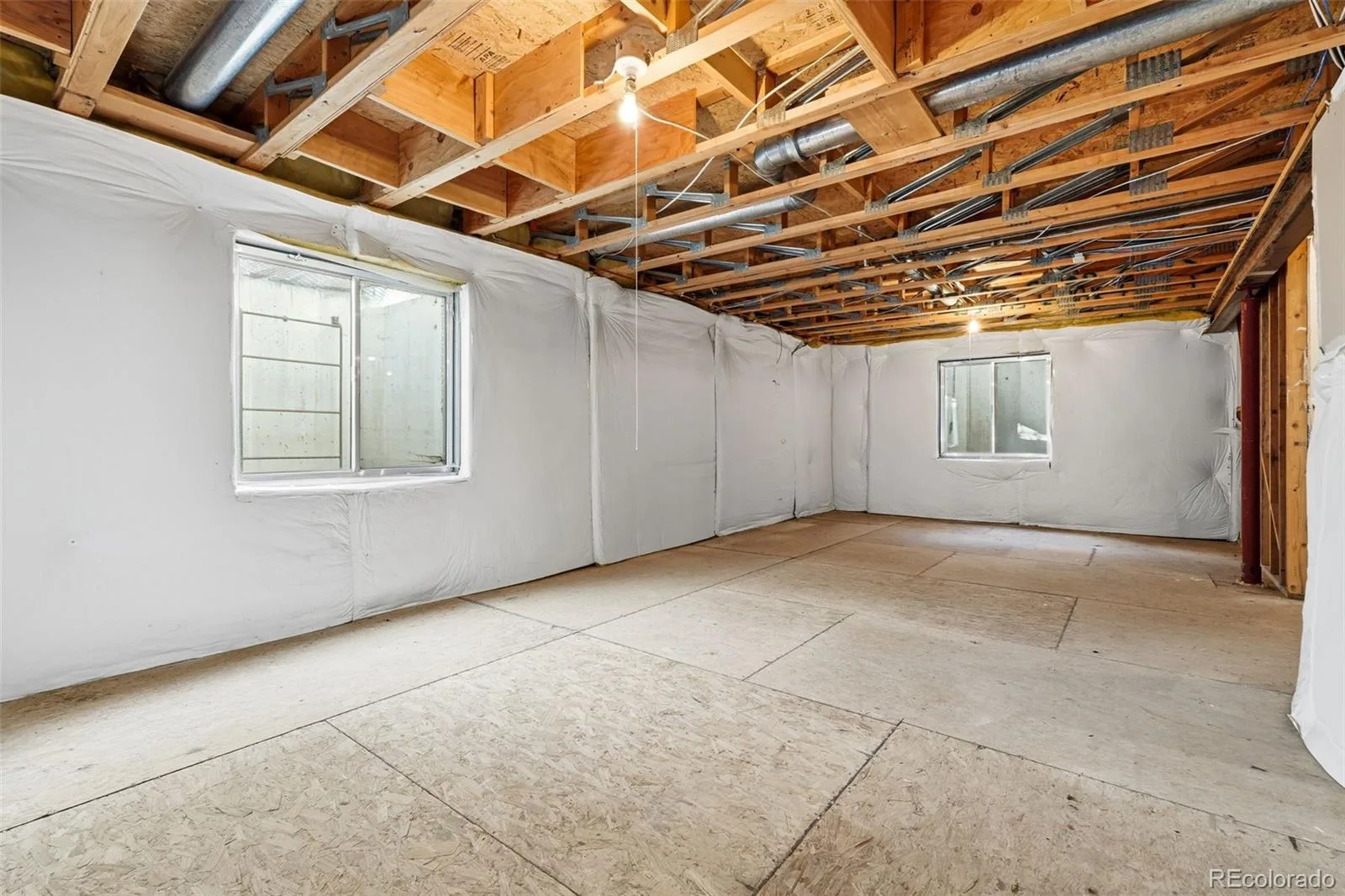 13679 W 62nd Drive Arvada CO 80004 MLS #REC4461097 06092026163518 1600 35