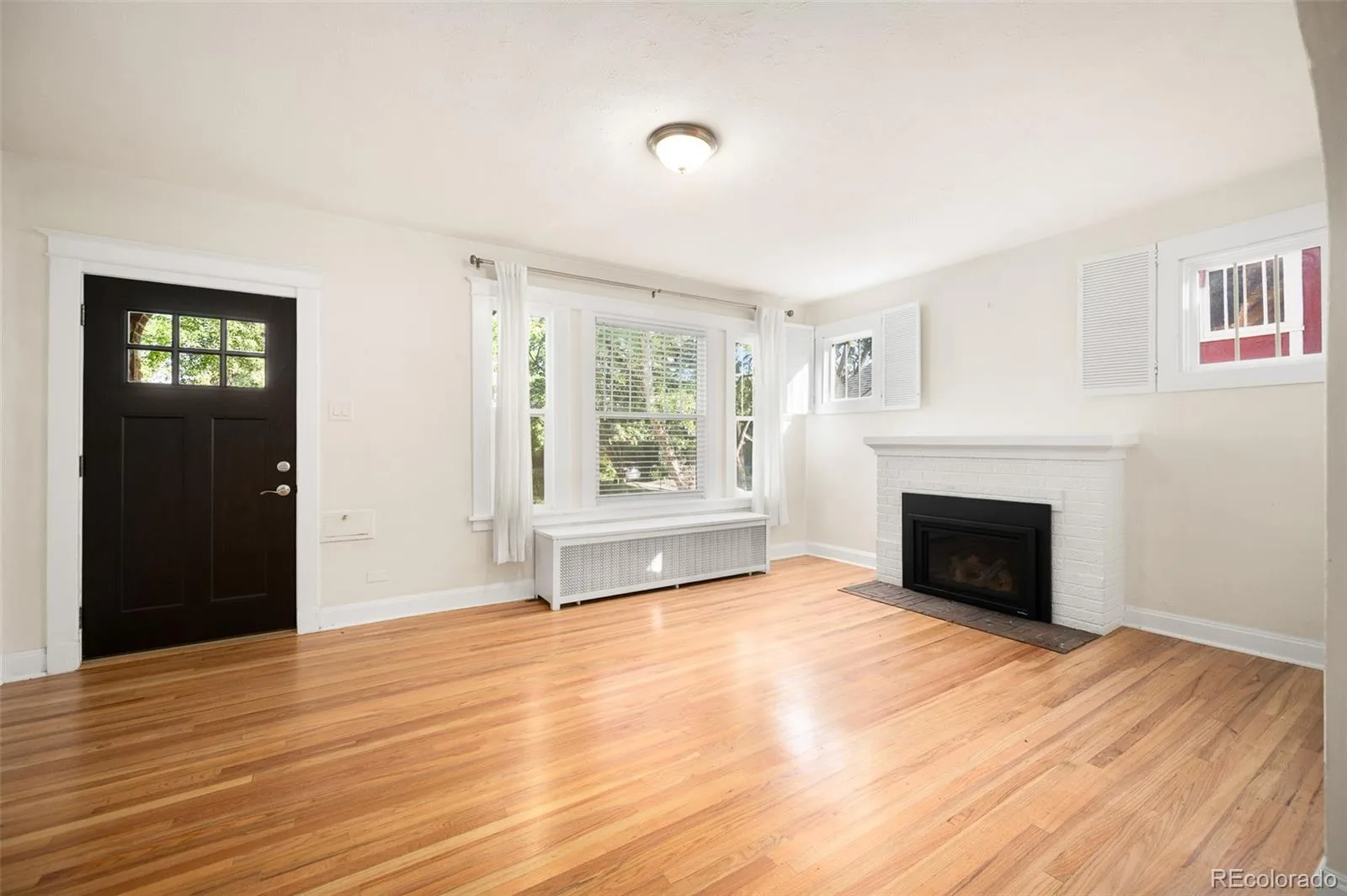 755 Clayton Street Denver CO 80206 | MLS #REC4461638 10162026223308 1600 8