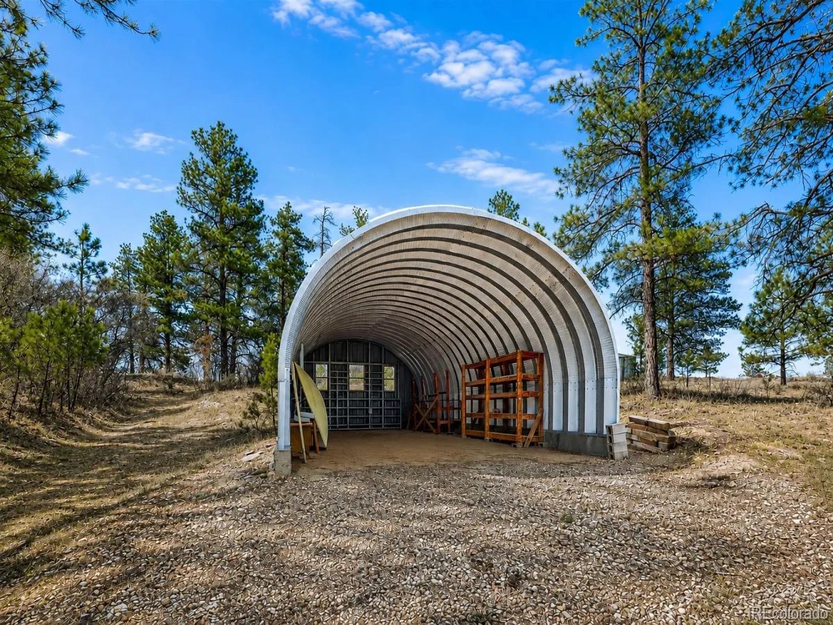 720 N Bluff Drive Franktown CO 80116 | MLS #REC4462747 06092026001208 1200 30