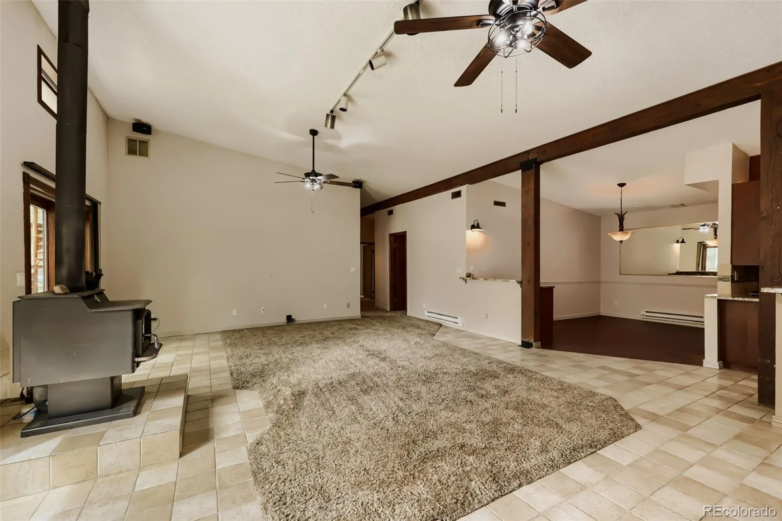 720 N Bluff Drive Franktown CO 80116 | MLS #REC4462747 06092026001208 1600 10