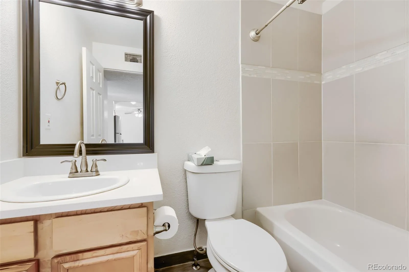 7373 W Florida Avenue #10F Denver CO 80232 | MLS #REC4463811 07242026005822 1600 16