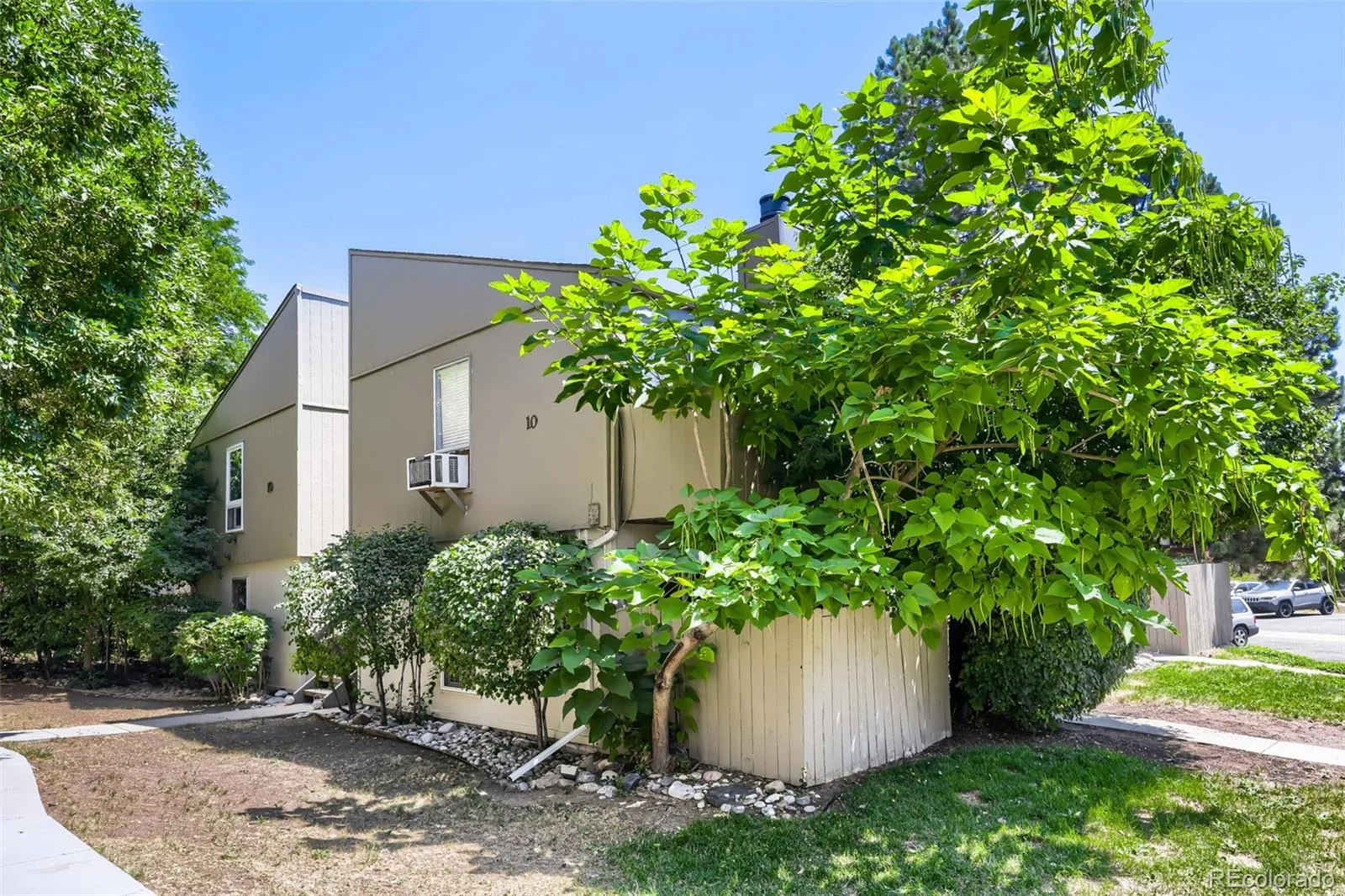 7373 W Florida Avenue #10F Denver CO 80232 | MLS #REC4463811 07242026005822 1600 17